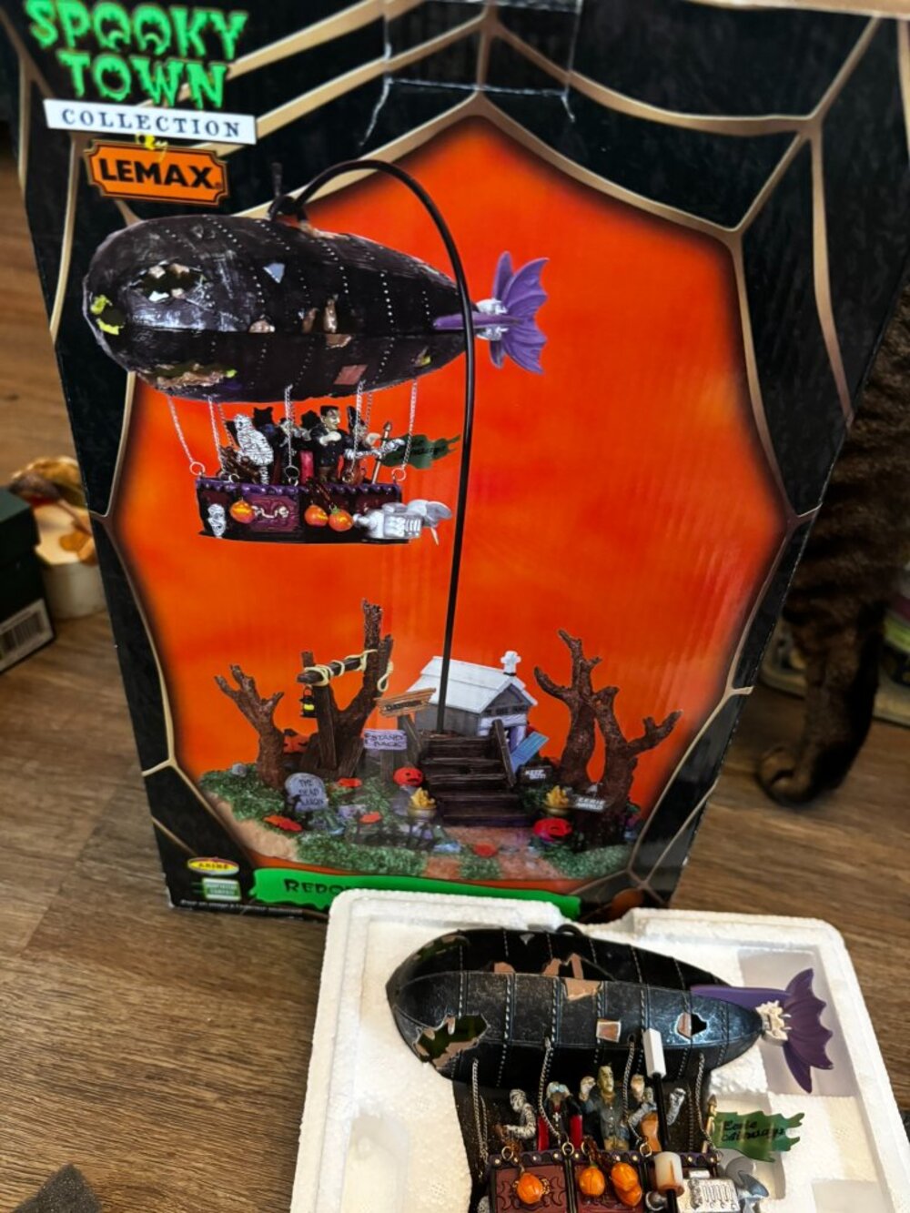 Lemax Spooky Town Dreaded Zeppelin Halloween village